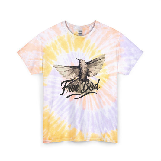 Unisex Tie-Dye T-Shirt „Free Bird Sparrow“ – Künstlerisches Wasserfarben-Vogelmotiv